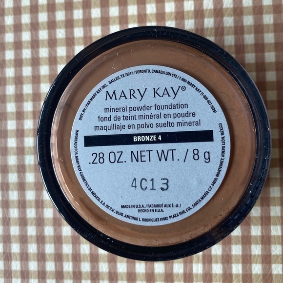 MARY KAY MINERAL POWDER
FOUNDATION. BRONZE 4. DISCONTINUED. NEW - Picture 3 of 11